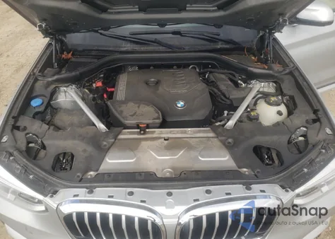 2021 BMW X3 xDrive30I z USA, uszkodzony, nr VIN 5UXTY5C01M9F13677